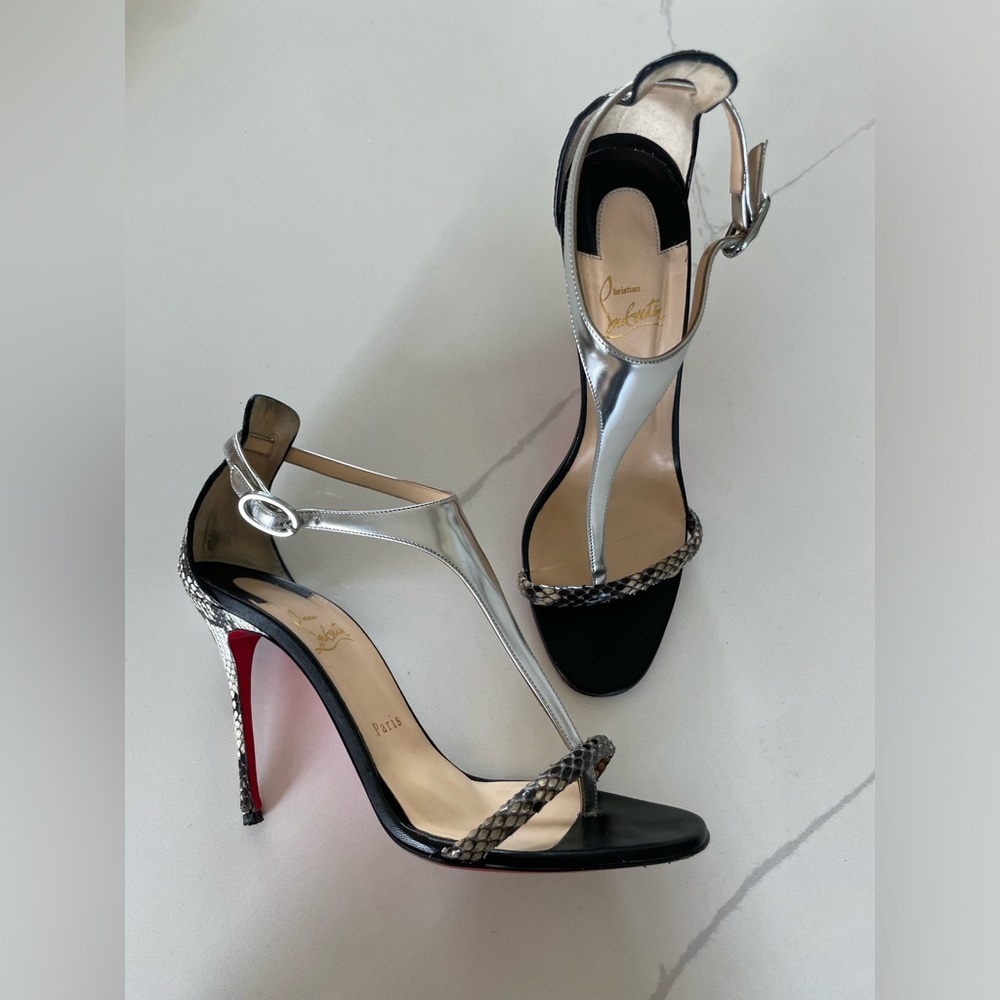 Christian Louboutin Athena Alta 100 Python T-strap heels
